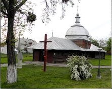 Glynyany, old wooden church